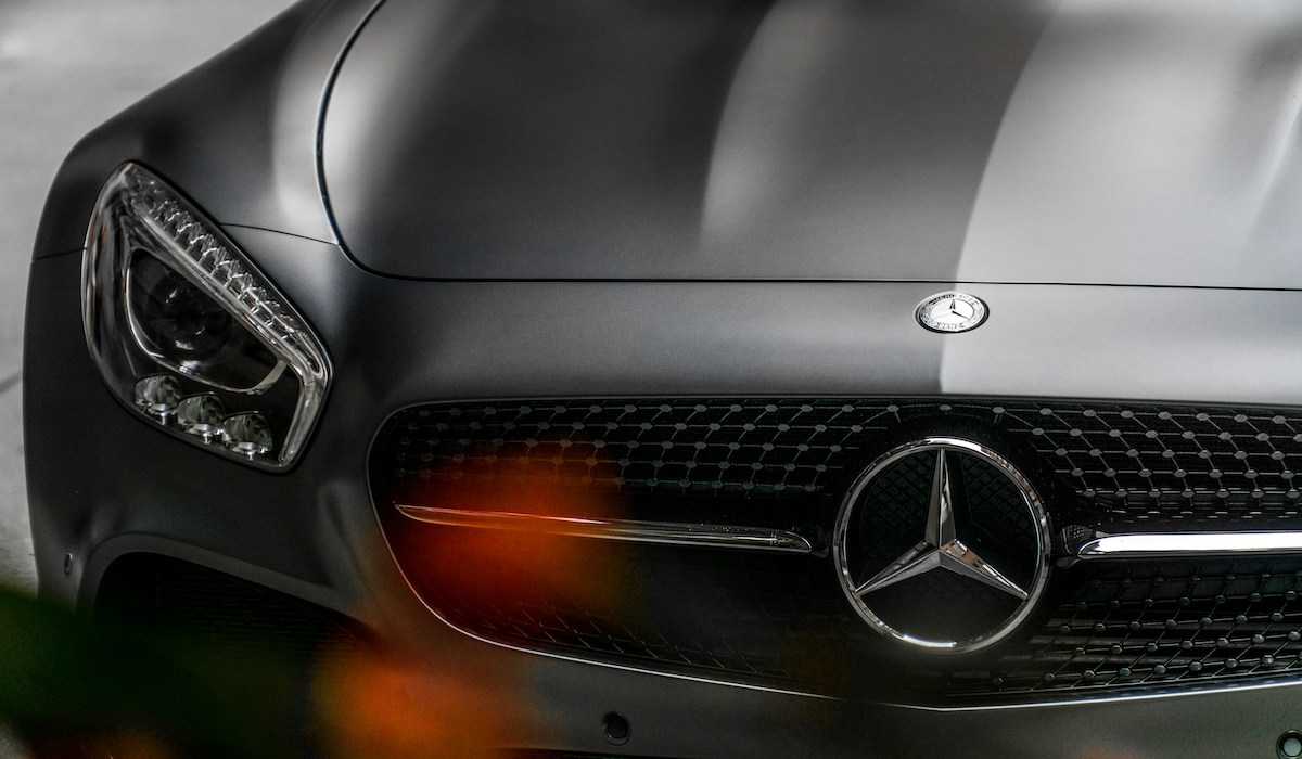 Mercedes-amg-unlock