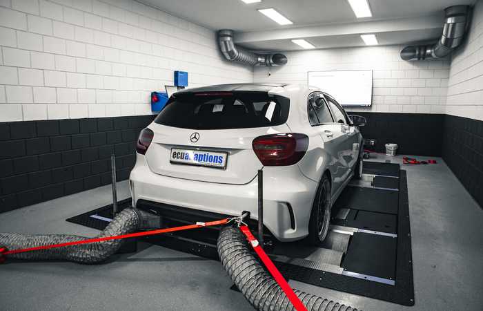 Mercedez Benz A AMG Bench